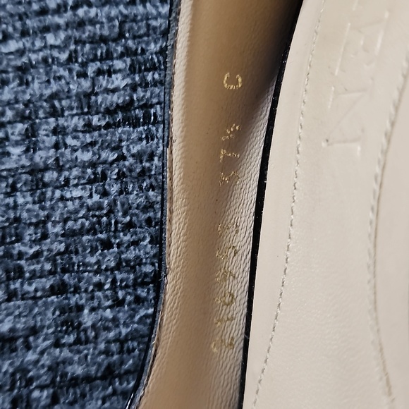 McQ Alexander Mcqueen Heart peep toe platform heels. Black with silver heel - Picture 7 of 16